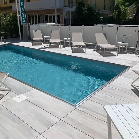 Hotel Mon Pays Rimini Extérieur photo